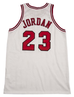1997-1998 Michael Jordan Game Issued NBA Finals Jersey( Nike Loa)